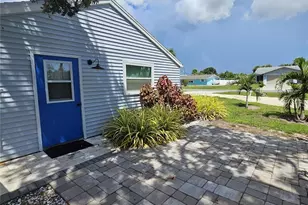 5042 Linda St, Venice, FL 34293 - Photo 18