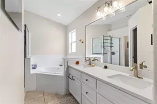 6921 Shimmering Dr, Lakeland, FL 33813 - Photo 22