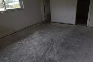 213 Rubens Dr, Nokomis, FL 34275 - Photo 4