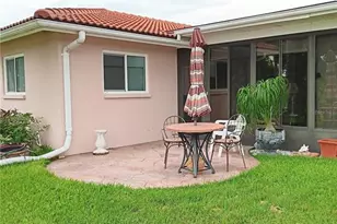 980 N Gondola Dr, Venice, FL 34293 - Photo 18
