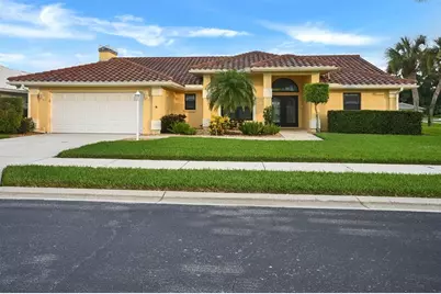 1565 Waterford Drive, Venice, FL 34292 - Photo 2