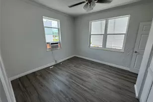 428 Armada Rd S, Venice, FL 34285 - Photo 6