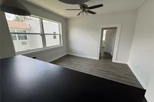 428 Armada Rd S, Venice, FL 34285 - Photo 4