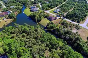 545 Pembroke Dr, Port Charlotte, FL 33954 - Photo 18