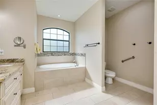 545 Pembroke Dr, Port Charlotte, FL 33954 - Photo 44
