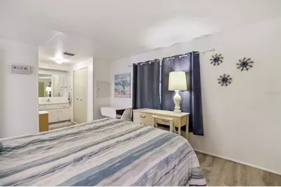 832 Jolanda Circle, Venice, FL 34285 - Photo 12
