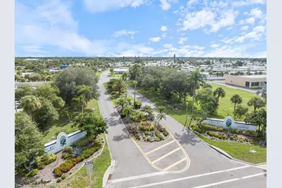 832 Jolanda Circle, Venice, FL 34285 - Photo 38