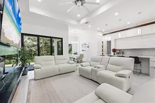 380 Cowry Rd, Venice, FL 34293 - Photo 12