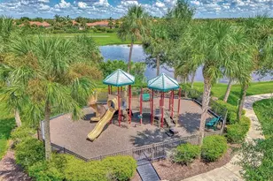 24268 Gallberry Dr, Venice, FL 34293 - Photo 96