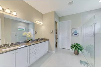 24268 Gallberry Drive, Venice, FL 34293 - Photo 32