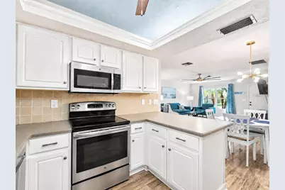 251 Plantation Road, Venice, FL 34293 - Photo 12