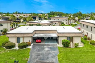 1716 Lakeside Dr, Venice, FL 34293 - Photo 2