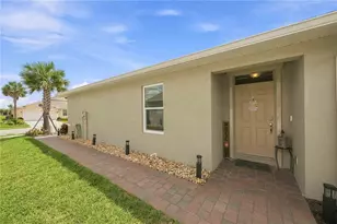 1512 Laurel Brk Ln, Port Charlotte, FL 33953 - Photo 2