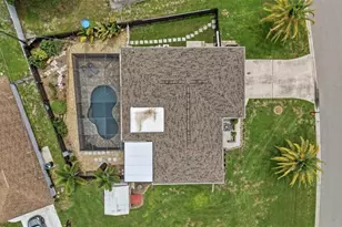 290 Capri Ave, Venice, FL 34293 - Photo 48