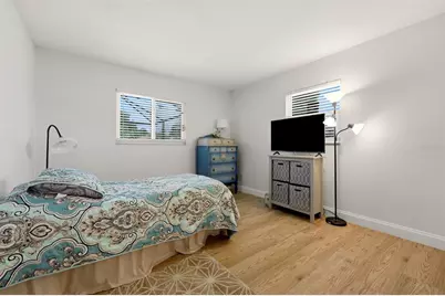 290 Capri Avenue, Venice, FL 34293 - Photo 22