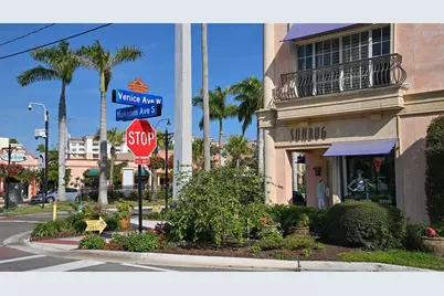 290 Capri Avenue, Venice, FL 34293 - Photo 56