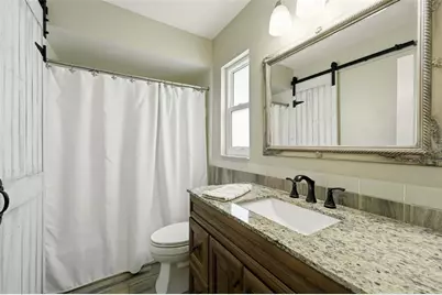 290 Capri Avenue, Venice, FL 34293 - Photo 30