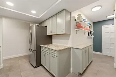290 Capri Avenue, Venice, FL 34293 - Photo 16