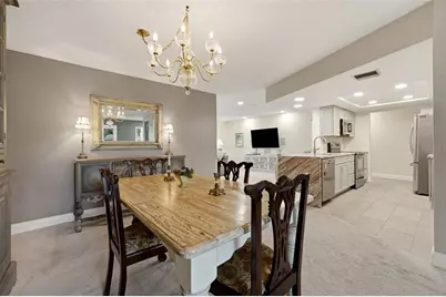 290 Capri Avenue, Venice, FL 34293 - Photo 10