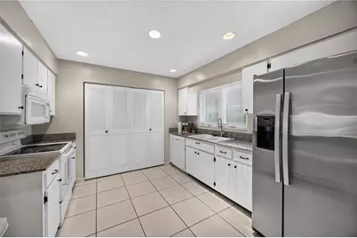 4565 Tippecanoe Trail #22, Sarasota, FL 34233 - Photo 12