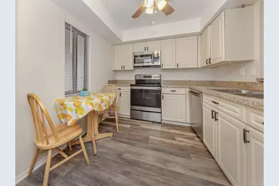 808 Capri Isles Blvd #111, Venice, FL 34292 - Photo 14