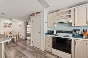 321 Blackburn Blvd, North Port, FL 34287 - Photo 12