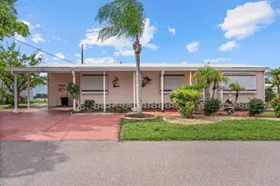 321 Blackburn Blvd, North Port, FL 34287 - Photo 2