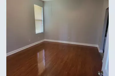 502 Catalina Isles Circle, Venice, FL 34292 - Photo 10