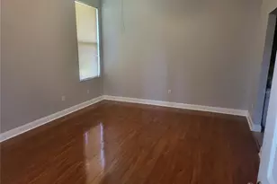 502 Catalina Isles Cir, Venice, FL 34292 - Photo 10