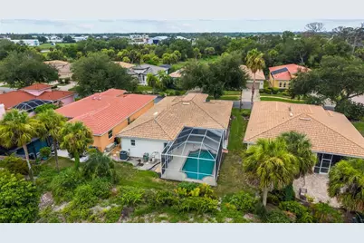 125 Rio Terra, Venice, FL 34285 - Photo 2
