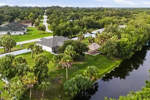 281 Pembroke Dr, Port Charlotte, FL 33954 - Photo 50