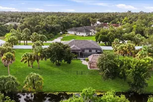 281 Pembroke Dr, Port Charlotte, FL 33954 - Photo 48