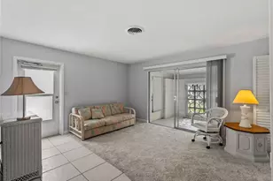 1205 Tarpon Center Dr, Venice, FL 34285 - Photo 6