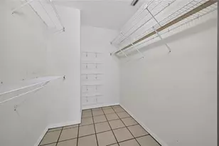 840 Bird Bay Dr W, Venice, FL 34285 - Photo 28