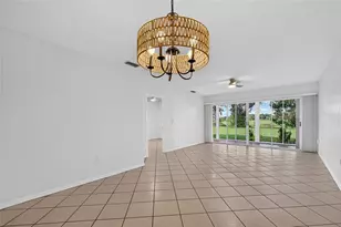840 Bird Bay Dr W, Venice, FL 34285 - Photo 16