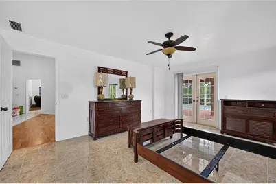 105 Jacaranda Boulevard, Venice, FL 34292 - Photo 12