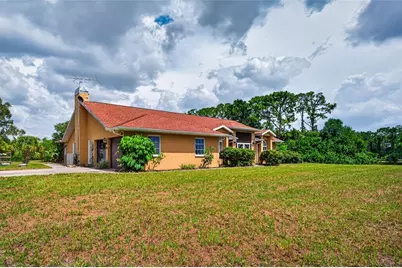 105 Jacaranda Boulevard, Venice, FL 34292 - Photo 68