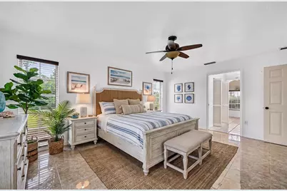 105 Jacaranda Boulevard, Venice, FL 34292 - Photo 12