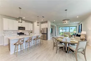 12574 Somatic Ct, Venice, FL 34293 - Photo 10