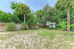 523 Casas Bonitas Dr, Nokomis, FL 34275 - Photo 36