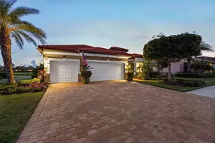 20203 Granlago Dr, Venice, FL 34293 - Photo 32