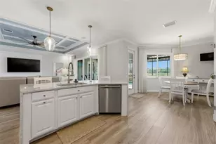 20203 Granlago Dr, Venice, FL 34293 - Photo 12