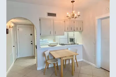 238 Tampa Avenue W #6B, Venice, FL 34285 - Photo 8