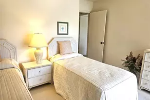 418 Cerromar Ct, Venice, FL 34293 - Photo 22