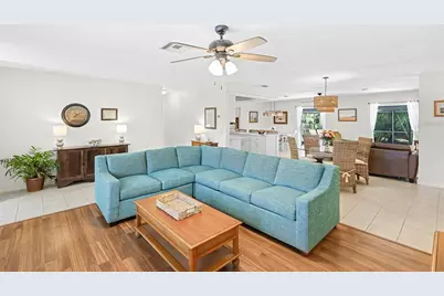 157 Hourglass Drive, Venice, FL 34293 - Photo 6