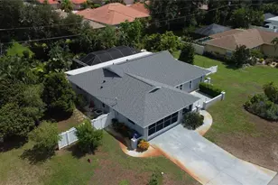 157 Hourglass Dr, Venice, FL 34293 - Photo 32