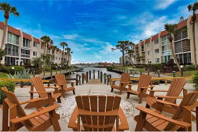 240 Santa Maria Street #225, Venice, FL 34285 - Photo 2