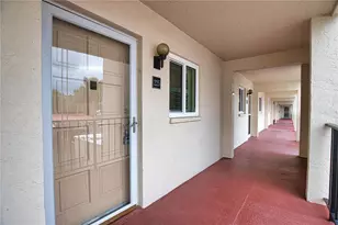 240 Santa Maria St, Venice, FL 34285 - Photo 4