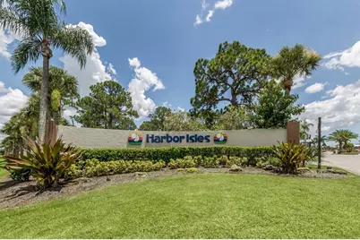 97 Lakeview Drive, North Port, FL 34287 - Photo 4