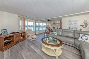 97 Lakeview Dr, North Port, FL 34287 - Photo 10